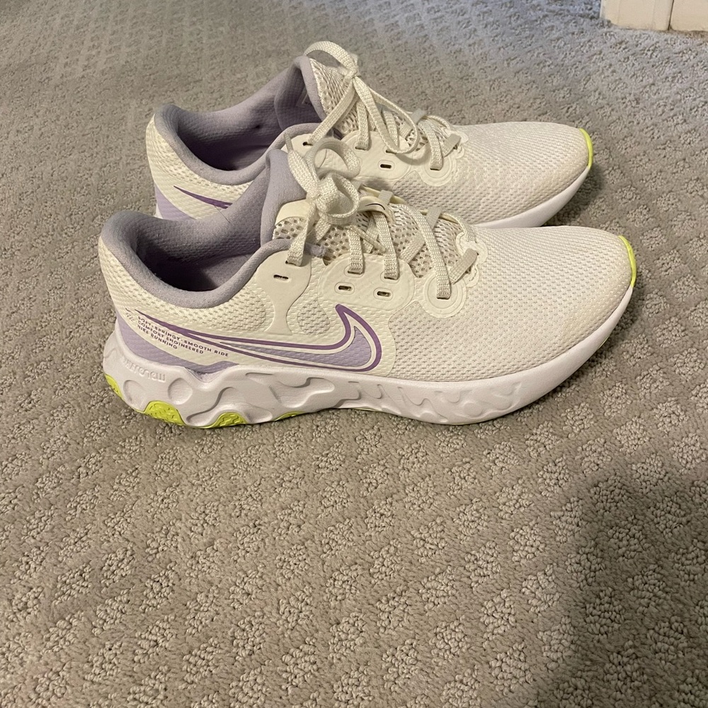 Women's White and Purple Athletic Shoes